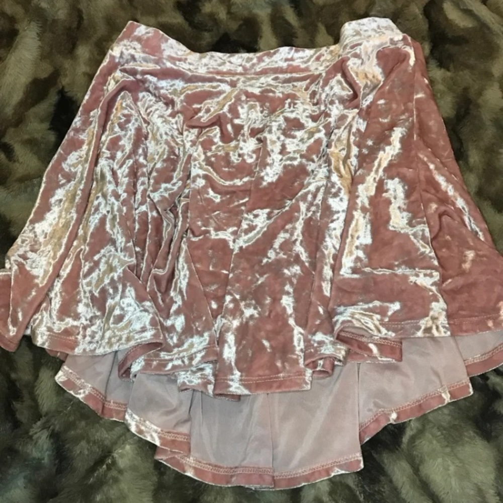 Pink velvet skirt